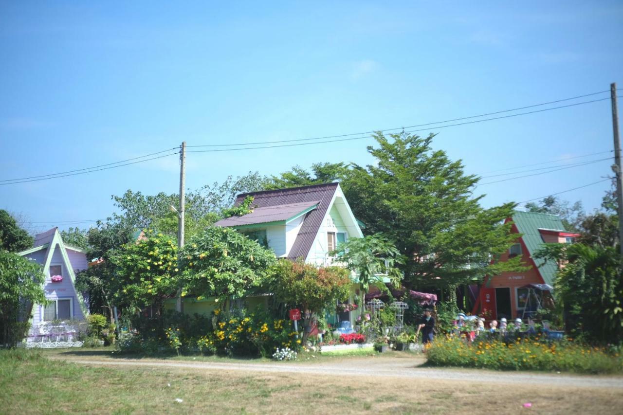 Nakhonratchasima A Houses Homestay מראה חיצוני תמונה